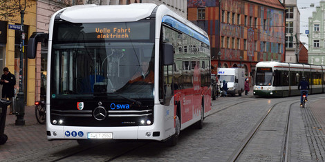 cropped-1764252585-2025_11_27_ebusse_im_testbetrieb_02