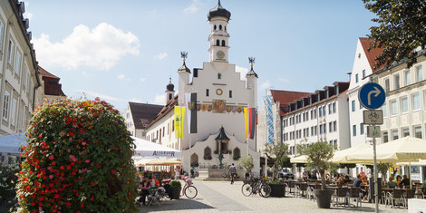 69441a939b64f-rathaus
