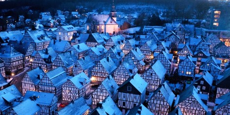 f8406886d77a062bb7c29305905d6c7d77f85b52