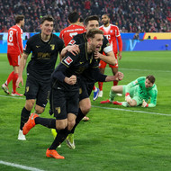 FCA überragend: 2:1 gegen Bayern München!