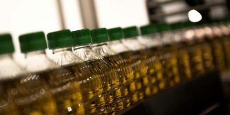 652cfbb264b3b21b663a4e740053de1ec8463f49