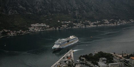 6c4ee42a157b710af26409a0bdf4a97238a1814c