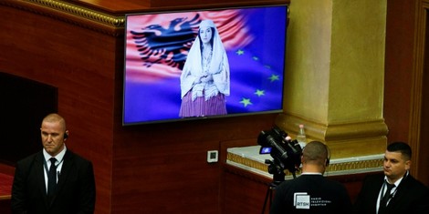 cd03f79abbfc545b013695da3fb3d1c9f101f1ec