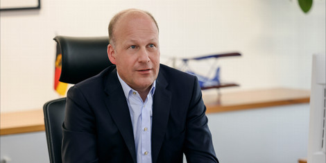 cropped-1772018716-landrat-martin-sailer_jp