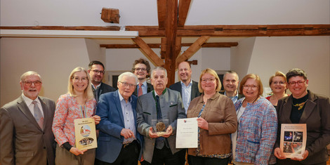 cropped-1772030749-gruppenbild-verleihung-prof.-dr.-walter-potzl-medaille--_jp