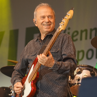 Den Stars und Sternchen so nah mit Jana: Günther Sigl – Bayerischer King of Rock ’n’ Roll und Frontmann der Kultband Spider Murphy Gang im exklusiven Interview