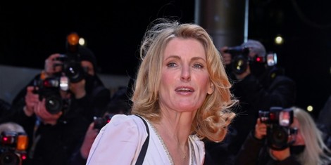 7ec5cbbad708355bd6fa1bb1821a7f30ad645174