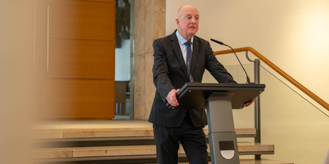 cropped-1775132179-abschied_gerhard-semler_-3