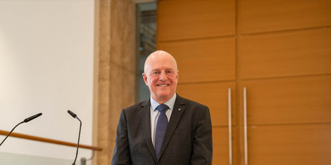 cropped-1775132148-abschied_gerhard-semler_-1