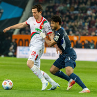 2:2 gegen Hoffenheim: FCA gibt Führung aus der Hand
