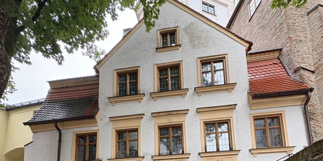 cropped-1781014789-image3