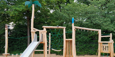 cropped-1781166905-26_06_10_spielgerat-_stadt-augsburg