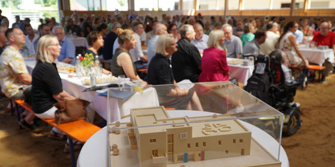 cropped-1782833445-260626_grundsteinlegung_brueckenhaus_3