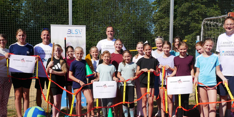 cropped-1784286672-2026-0293foto---gemeinsam-fur-mehr-bewegung--partner-starken-den-sportabzeichen-wettbewerbp015358630