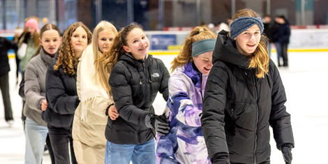 cropped-1790941658-eissport-mit-jugend-2024---13kleiner