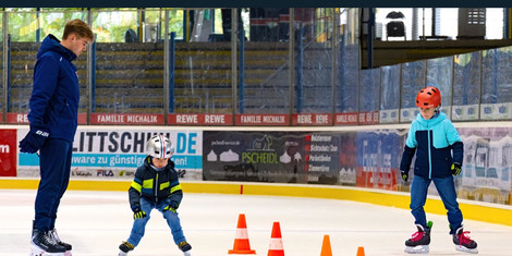cropped-1790941618-eislauf-kinder-2025---28klein
