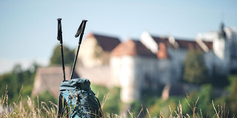 cropped-1793090614-wandern_schloss-verschwommencniclasnomis-media