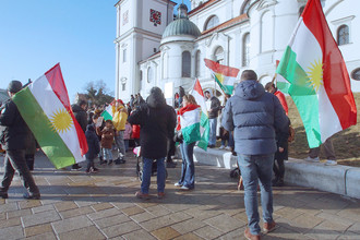Kurdendemonstration in Kempten fordert Unterstützung beim Kampf gegen den IS