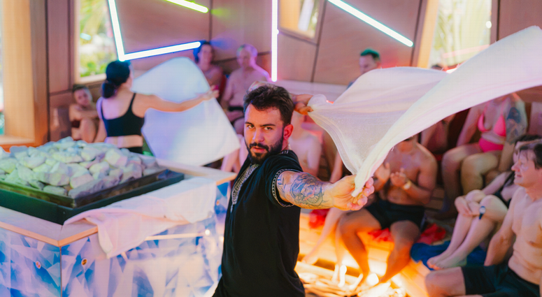 Das größte Sauna Show Festival der Welt in der Therme Erding
