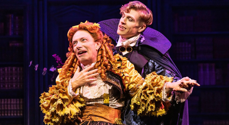 index.php?option=com_image&task=get.image&format=raw&image=images%2Fevents%2F_cropped%2Fdracula-a-comedy-of-terrors%2Fcropped-1788942302-3arnieburtonandjamesdalyindraculaacomedyofterrors.photobymatthewmurphy-min